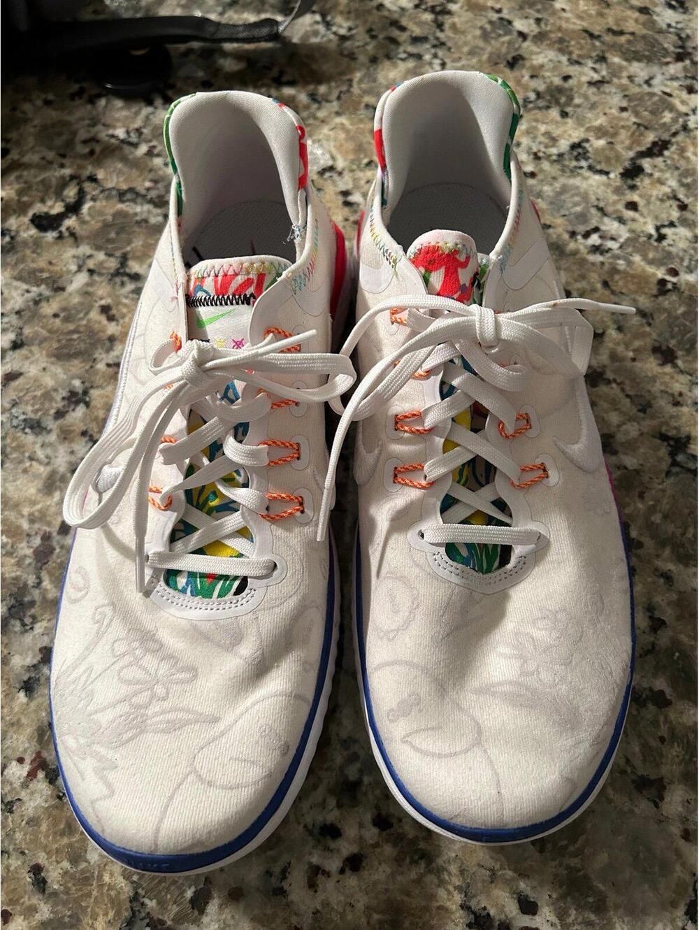 Nike Free RN 2018 Running Shoes  Women's Sz 11- AQ7509-100-RARE!